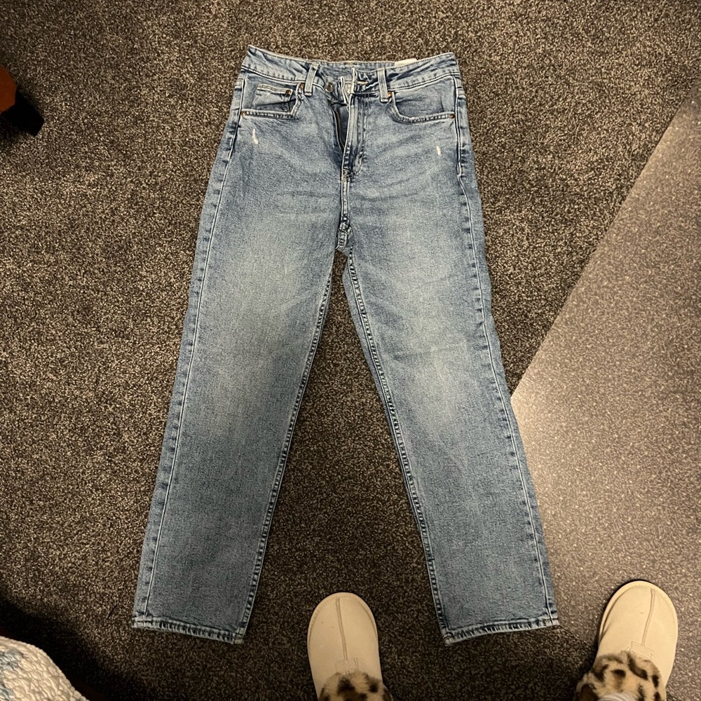 H&M Women's Light Blue Straight Leg Jeans
